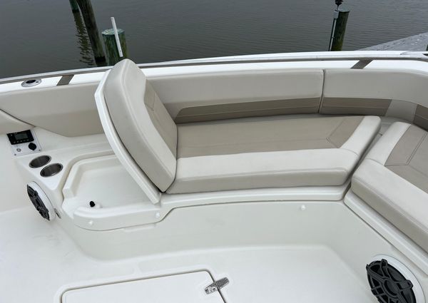 Boston Whaler 420 Outrage image