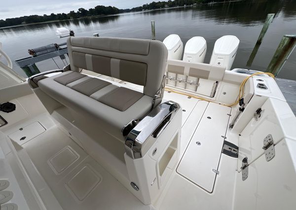 Boston Whaler 420 Outrage image