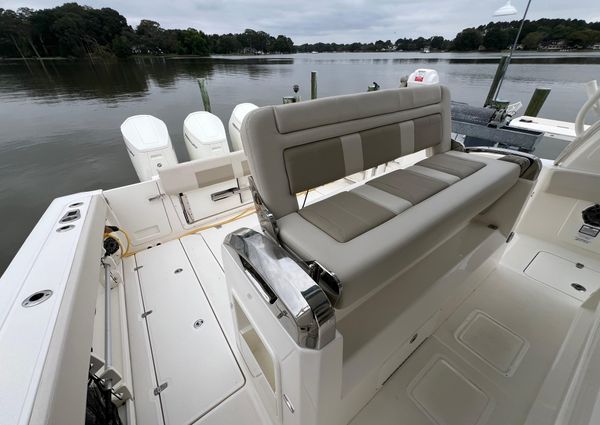 Boston Whaler 420 Outrage image