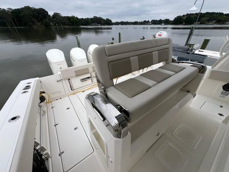 Boston Whaler 420 Outrage image