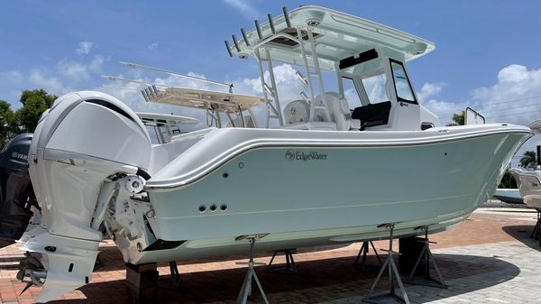 Edgewater 285CC