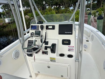 Cobia 237 Center Console image