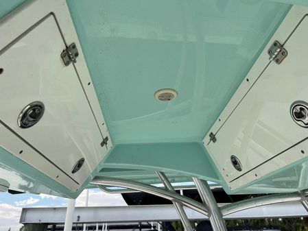 Cobia 237 Center Console image