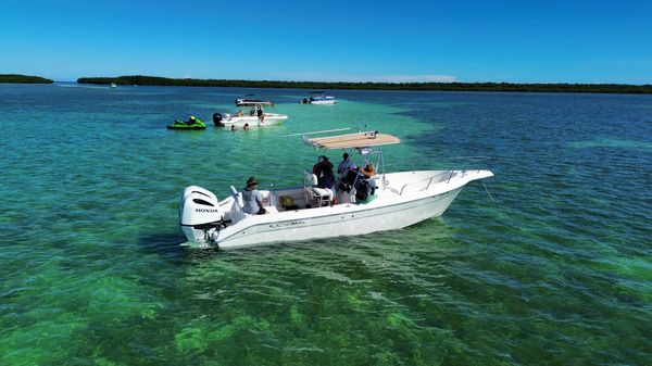 Cobia 274 Center Console 