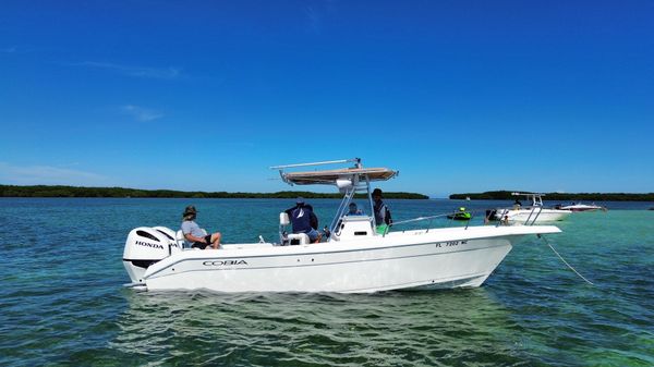 Cobia 274 Center Console image