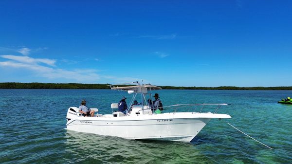 Cobia 274 Center Console image