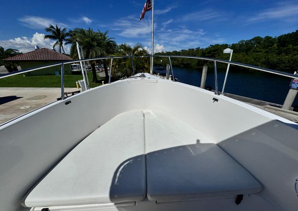 Cobia 274 Center Console image