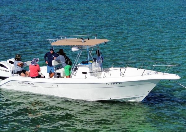 Cobia 274 Center Console image