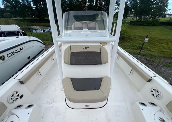 Tidewater 2300-CAROLINA-BAY image