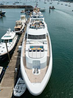 Heesen 44m image