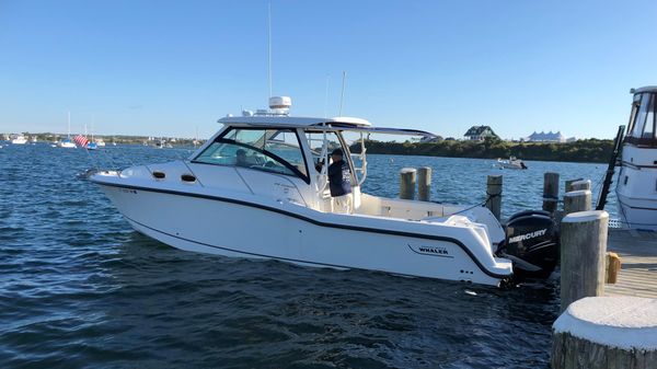 Boston Whaler 315 Conquest