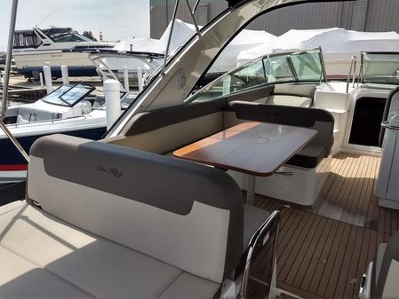 Sea Ray 370 Venture image