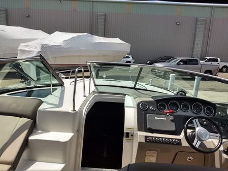 Sea Ray 370 Venture image