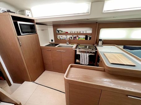 Beneteau OCEANIS-YACHT-54 image