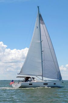 Beneteau OCEANIS-YACHT-54 image