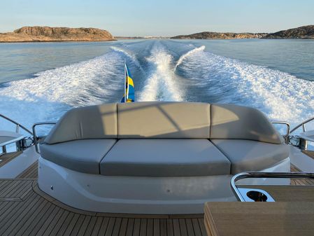 Princess Yachts V55 image