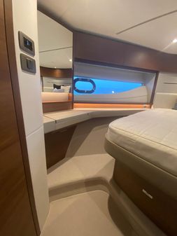 Princess Yachts V55 image