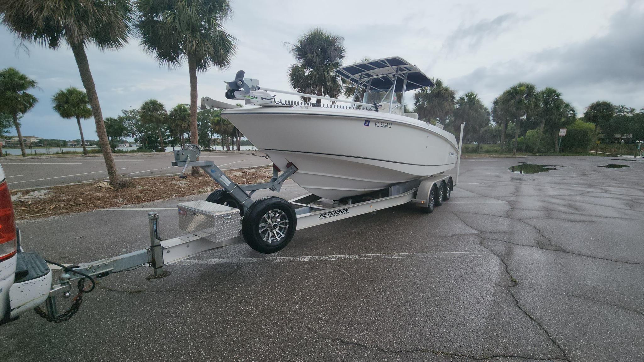 2002 Boston Whaler 270 outrage