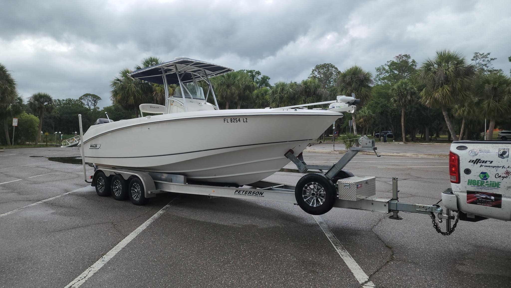 2002 Boston Whaler 270 outrage