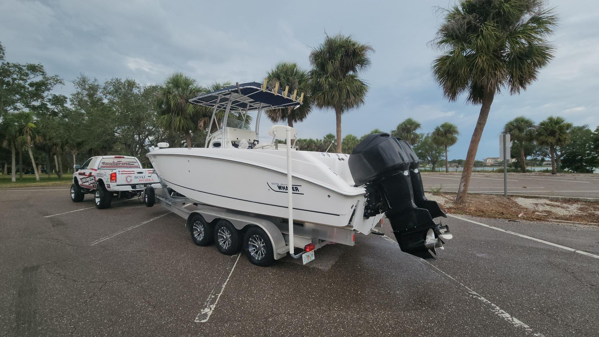 2002 Boston Whaler 270 outrage