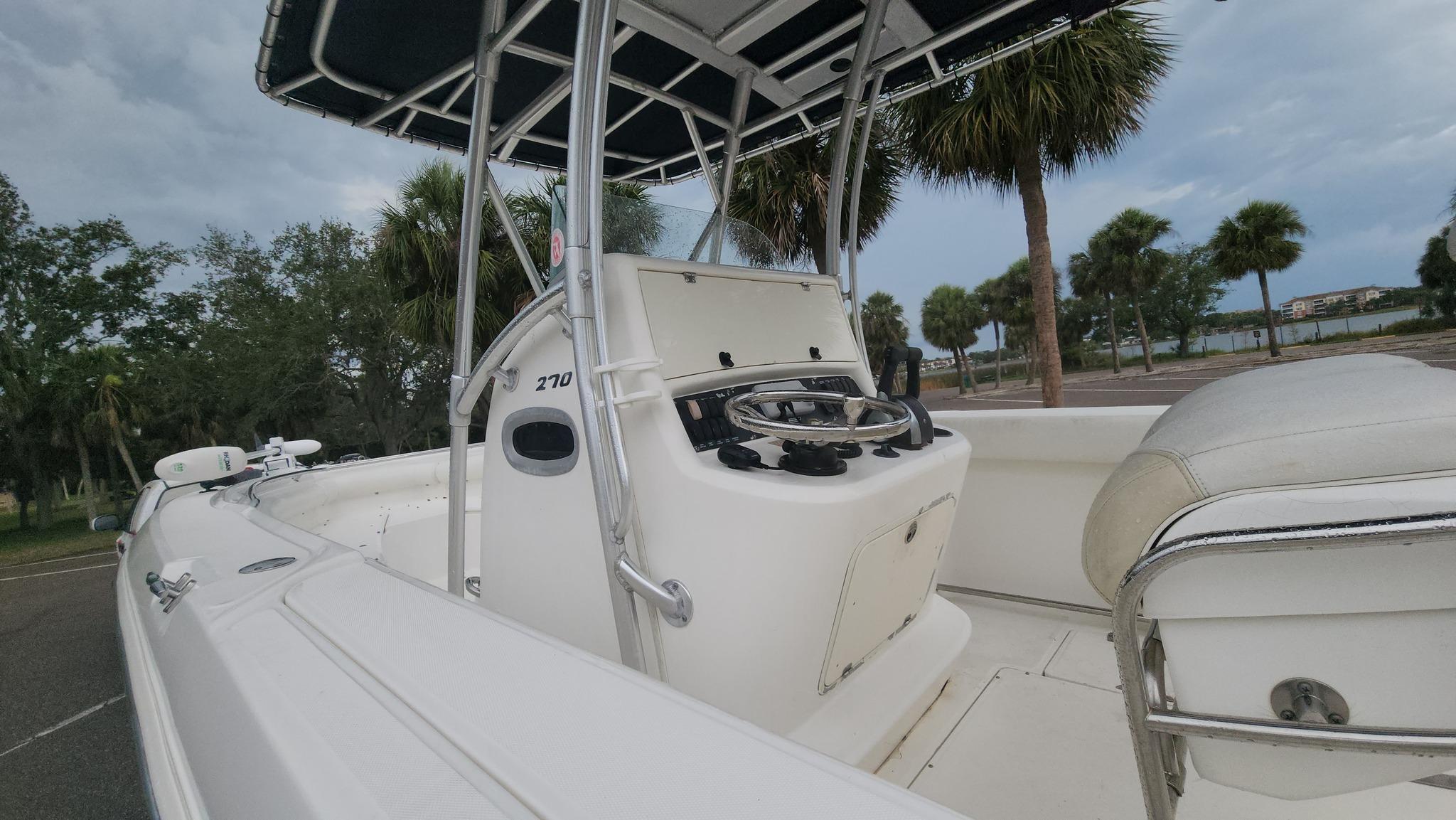2002 Boston Whaler 270 outrage