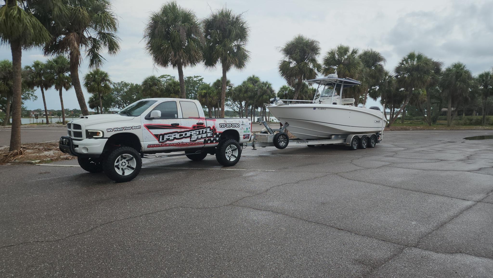 2002 Boston Whaler 270 outrage