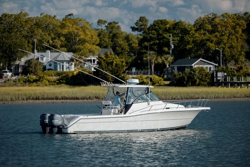 Pursuit 3070 Offshore Center Console image