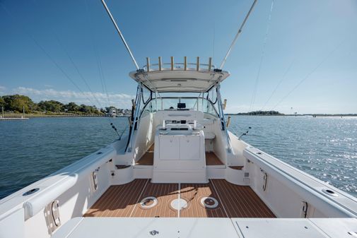 Pursuit 3070 Offshore Center Console image