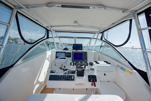 Pursuit 3070 Offshore Center Console image