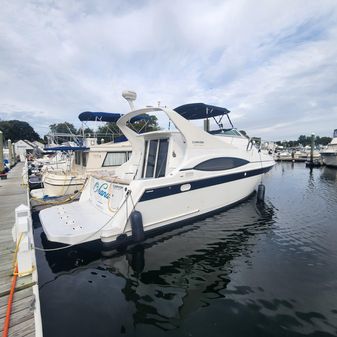 Carver 350 Mariner image