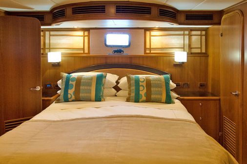 Outer Reef Yachts 700 Motoryacht image