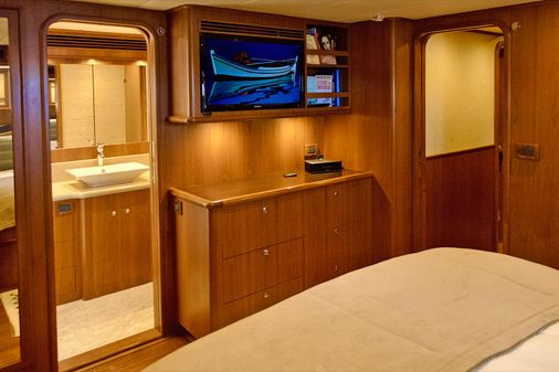 Outer Reef Yachts 700 Motoryacht image