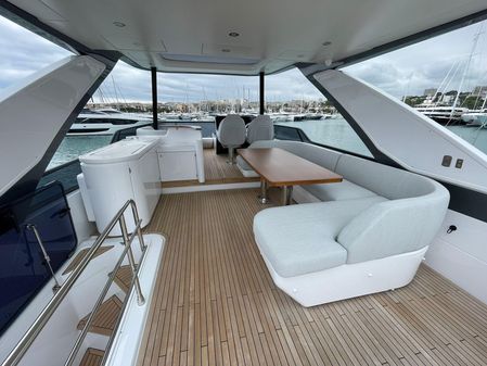 Azimut 68 FLY image