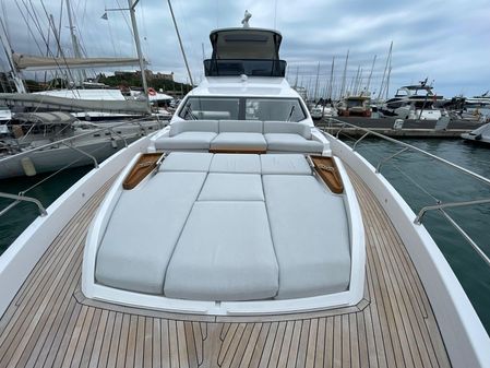 Azimut 68 FLY image