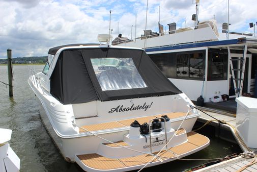 Sea Ray 400 Express Cruiser image