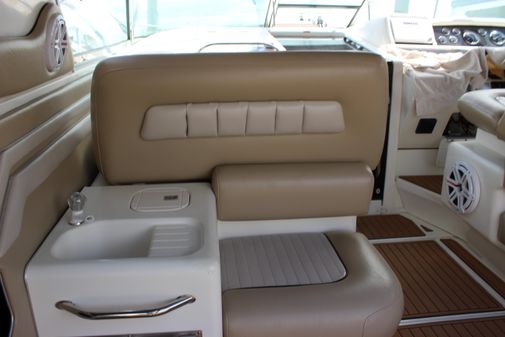 Sea Ray 400 Express Cruiser image