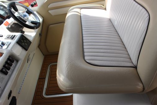 Sea Ray 400 Express Cruiser image