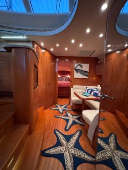 Tiara Yachts 5800 Sovran image