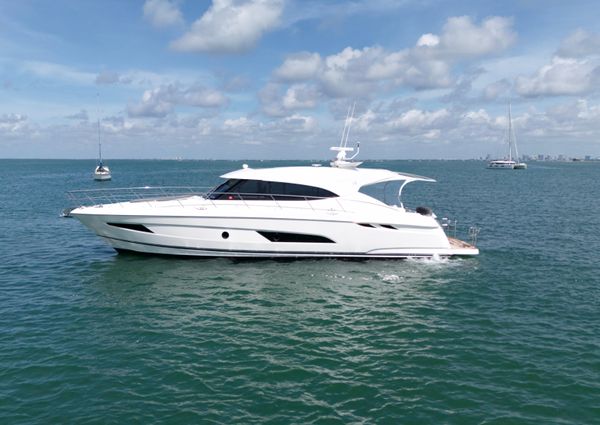 Riviera 5400 Sport Yacht image