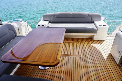 Riviera 5400 Sport Yacht image