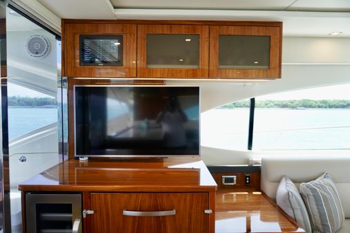 Riviera 5400 Sport Yacht image