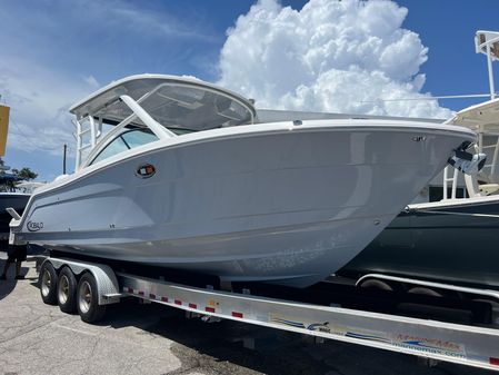 Robalo R317-DUAL-CONSOLE image