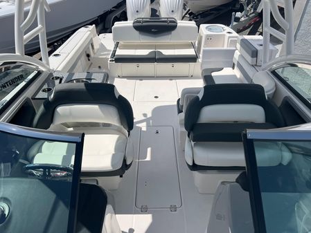 Robalo R317-DUAL-CONSOLE image