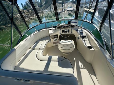 Bayliner 2858 Ciera Command Bridge image