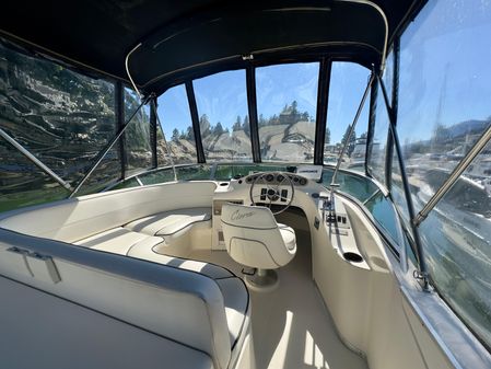 Bayliner 2858 Ciera Command Bridge image