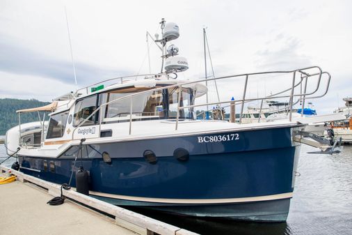 Ranger Tugs R29 image