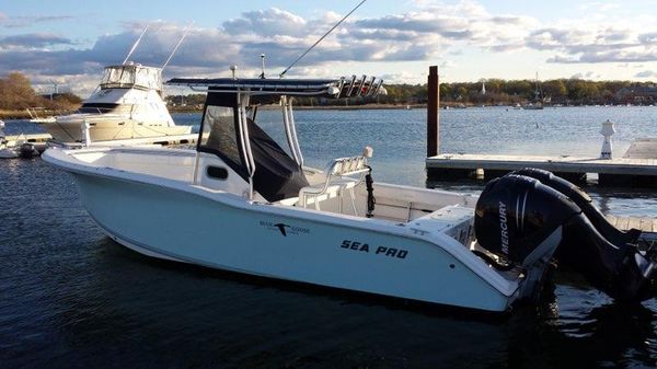 Sea Pro 270 Center Console