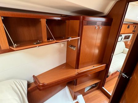 Beneteau 46 image