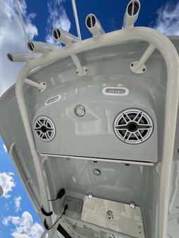 Cobia 265-CENTER-CONSOLE-OPEN image