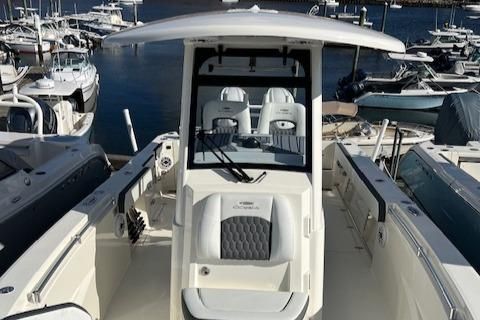 Cobia 265-CENTER-CONSOLE-OPEN image